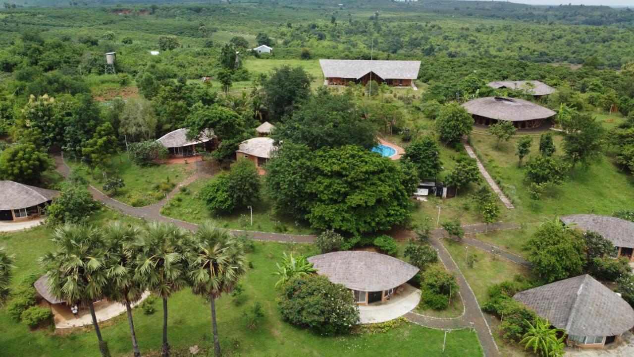 קמפונג צ'אם Hanchey Bamboo Resort מראה חיצוני תמונה